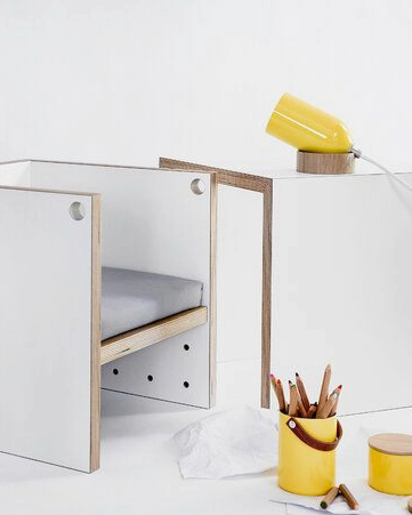 werkvoll by Lena Peter Upcycling Bodenleuchte FIRELIGHT - recycelte Feuerlöscher – Ansicht 2