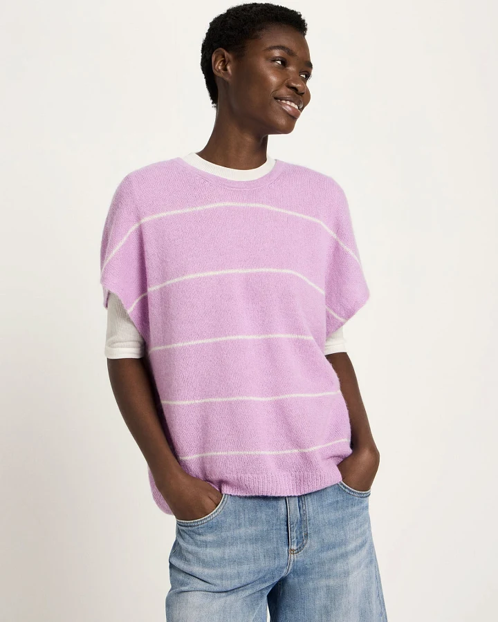 Verbena/ Off White
