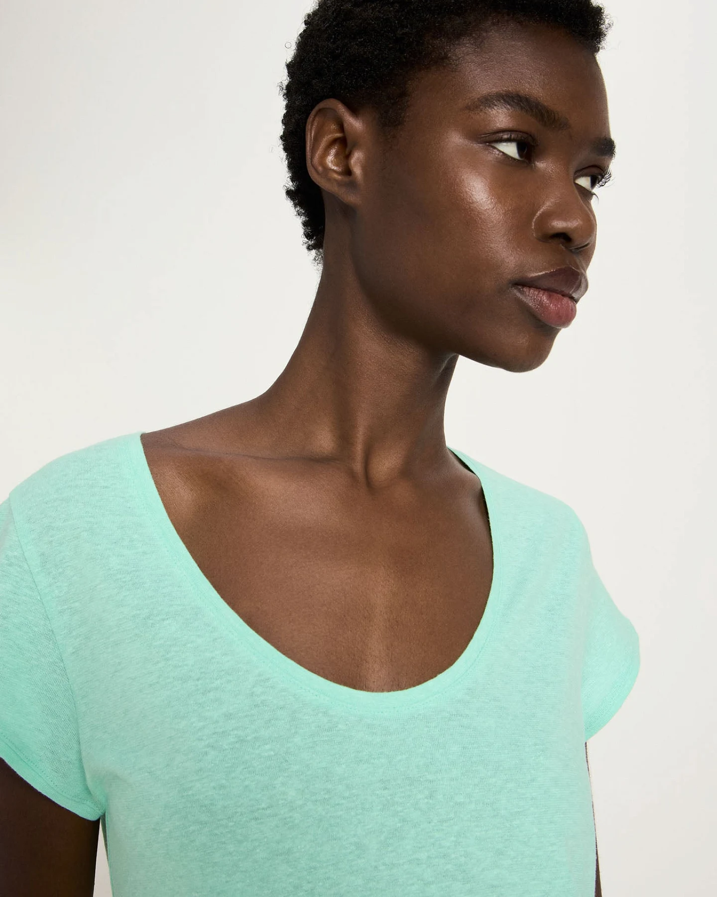 Shirt mit tiefem Ausschnit (OCS) – Ansicht 2