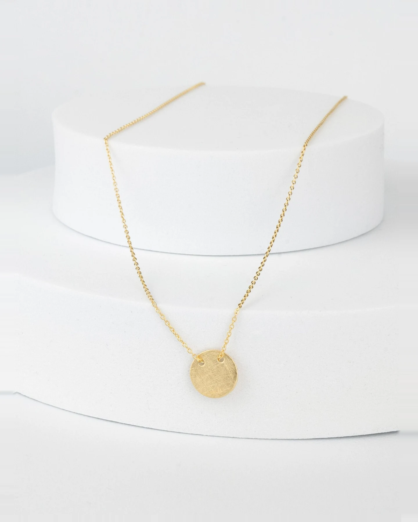 Kette mit Disc Anhänger GOLD - Fejn – Ansicht 2