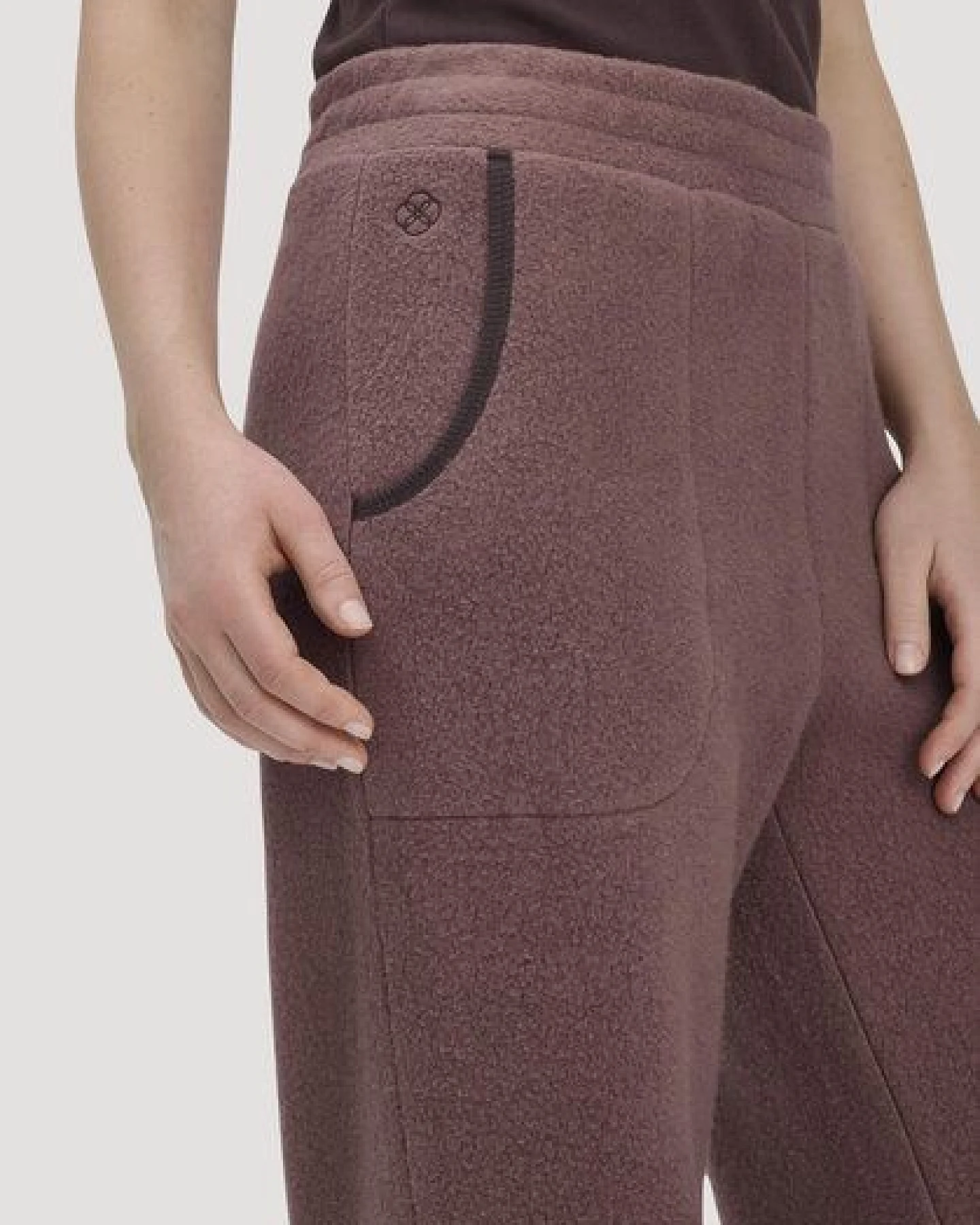 hessnatur Fleece Hose Relaxed ACTIVE LIGHT aus reiner Bio-Baumwolle – Ansicht 2