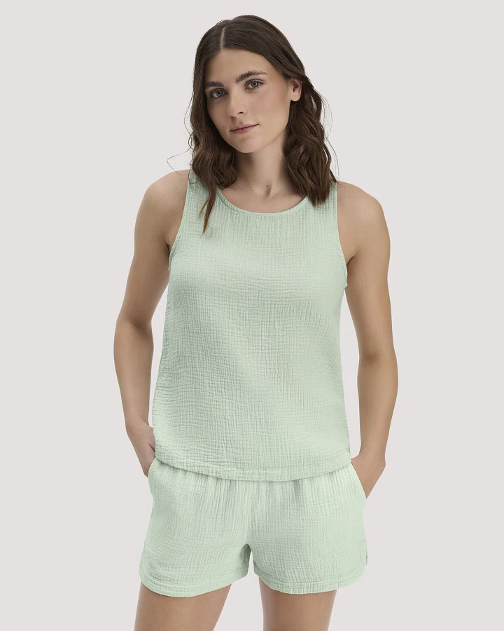 hessnatur Damen Musselin Top PURE COMFORT aus Bio-Baumwolle - grün - Größe 34