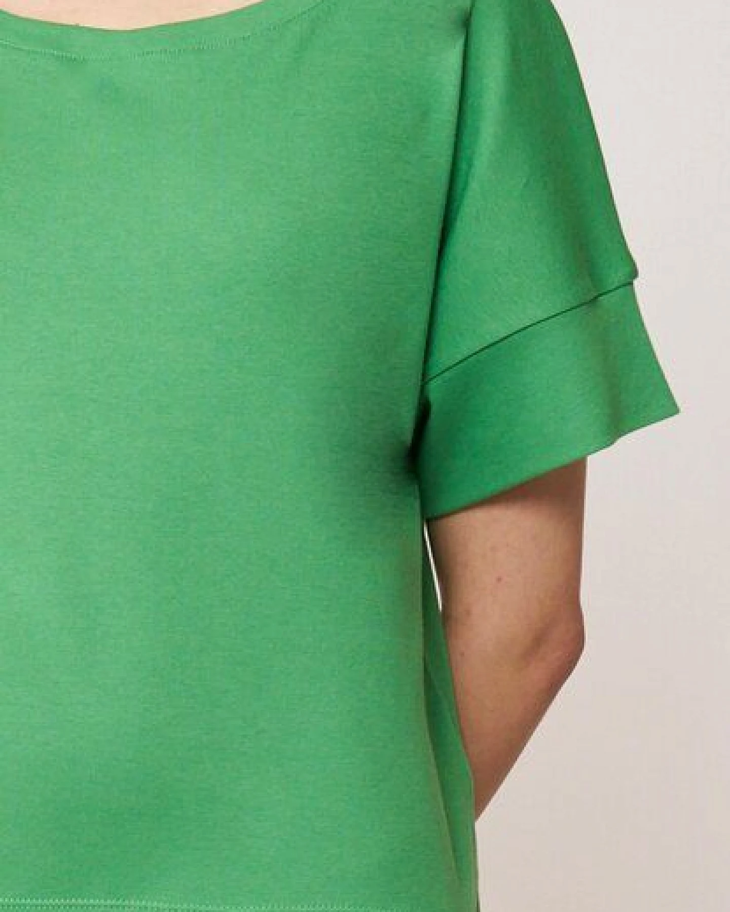 LANA Organic Shirt, Modell Valentina – Ansicht 3