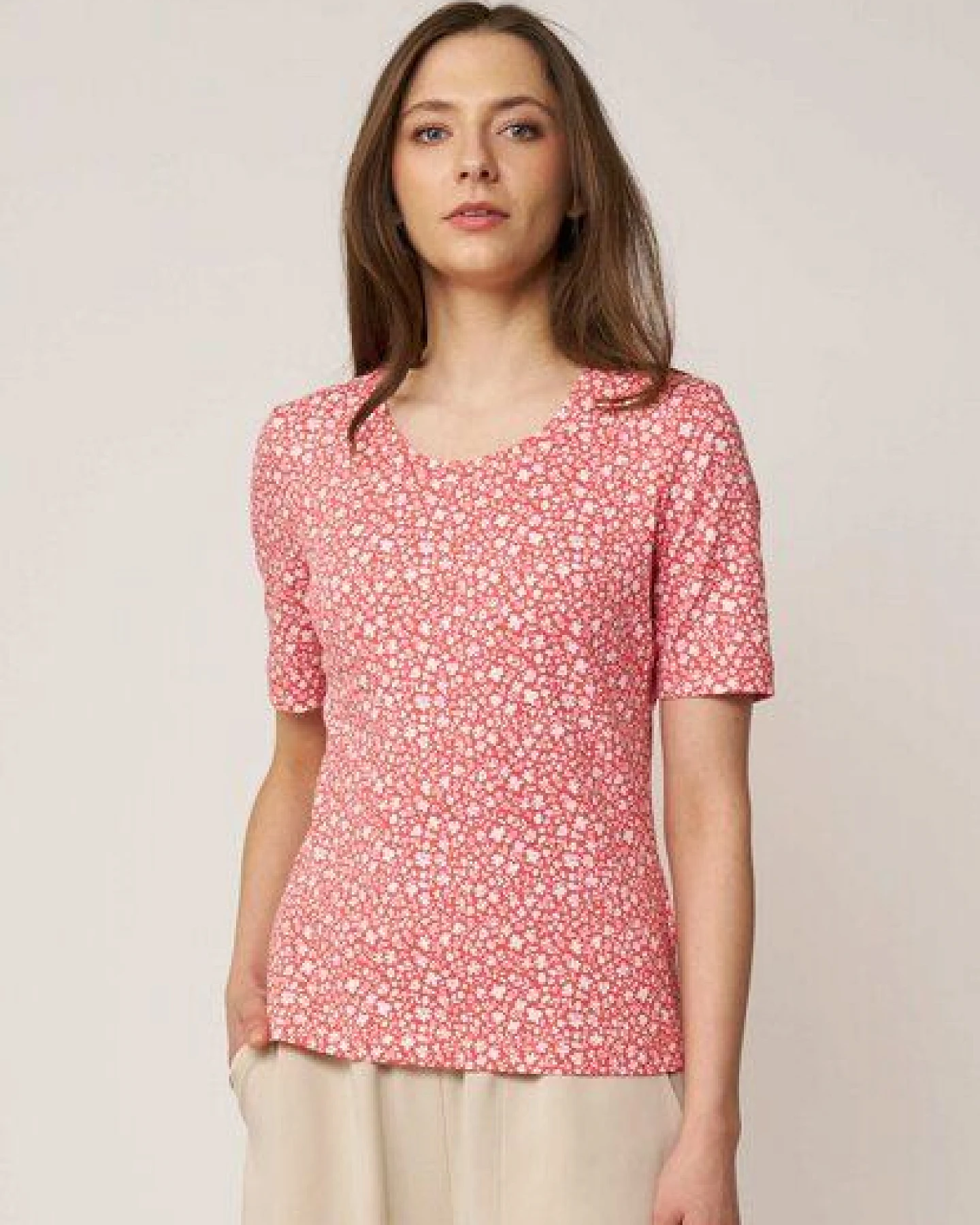LANA Organic Basic Shirt aus Bio Baumwolle für Damen, Modell Vinnie – Ansicht 4
