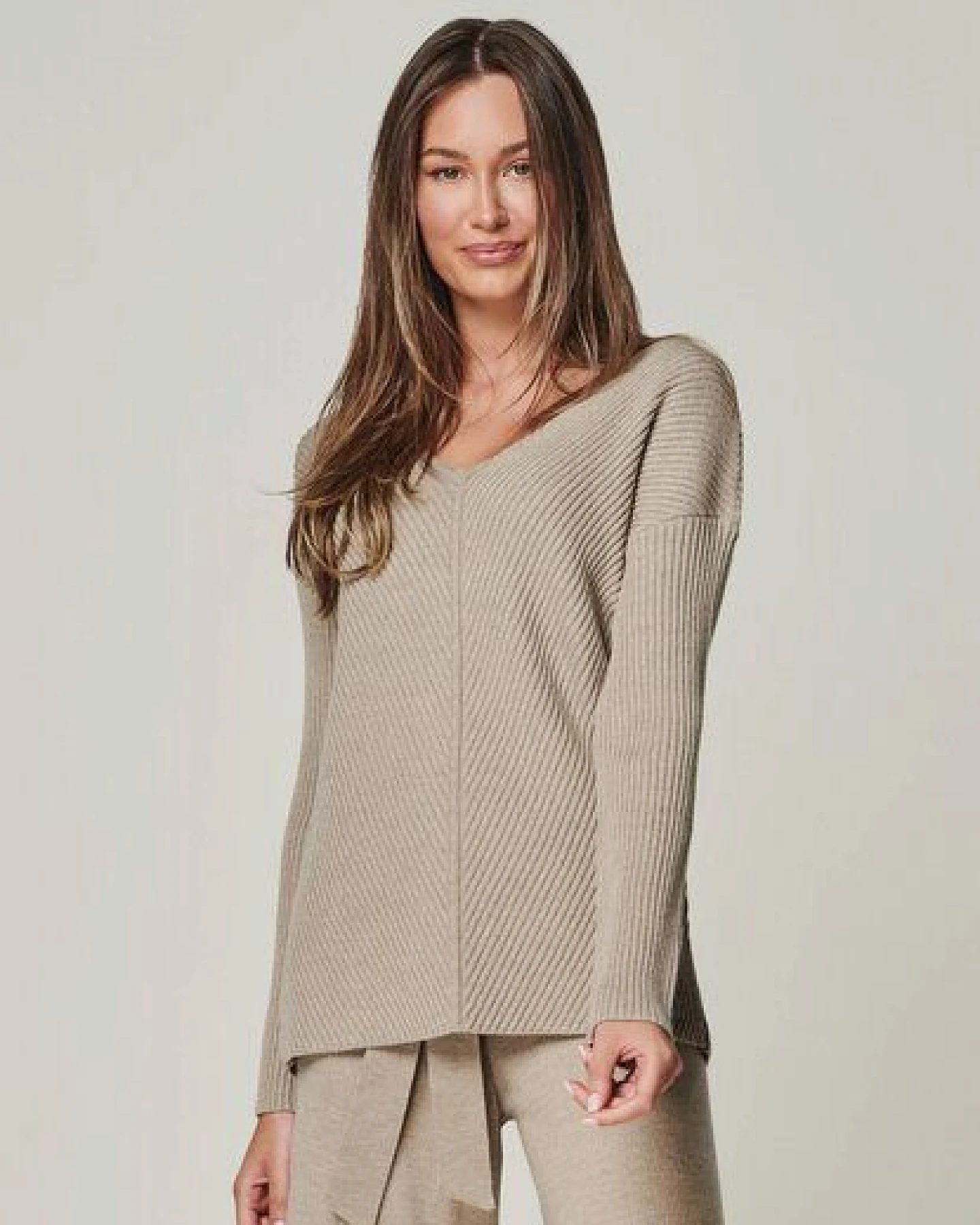 YOU LOOK PERFECT Merino Loungewear Set "Strickpullover Blossom & Strickhose Bailey" – Ansicht 4