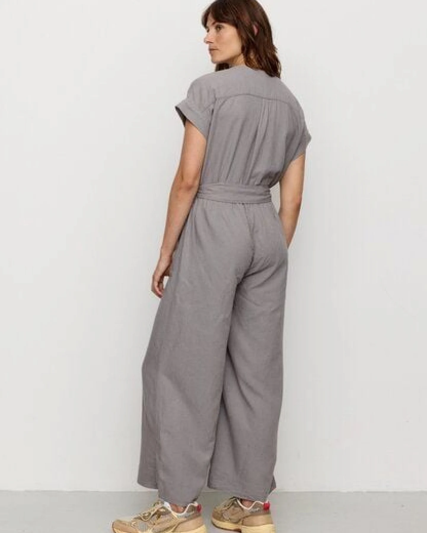 Damen Jumpsuit aus Leinen und LENZING ECOVERO Viskose Mix - DIANELLA - recolution – Ansicht 4
