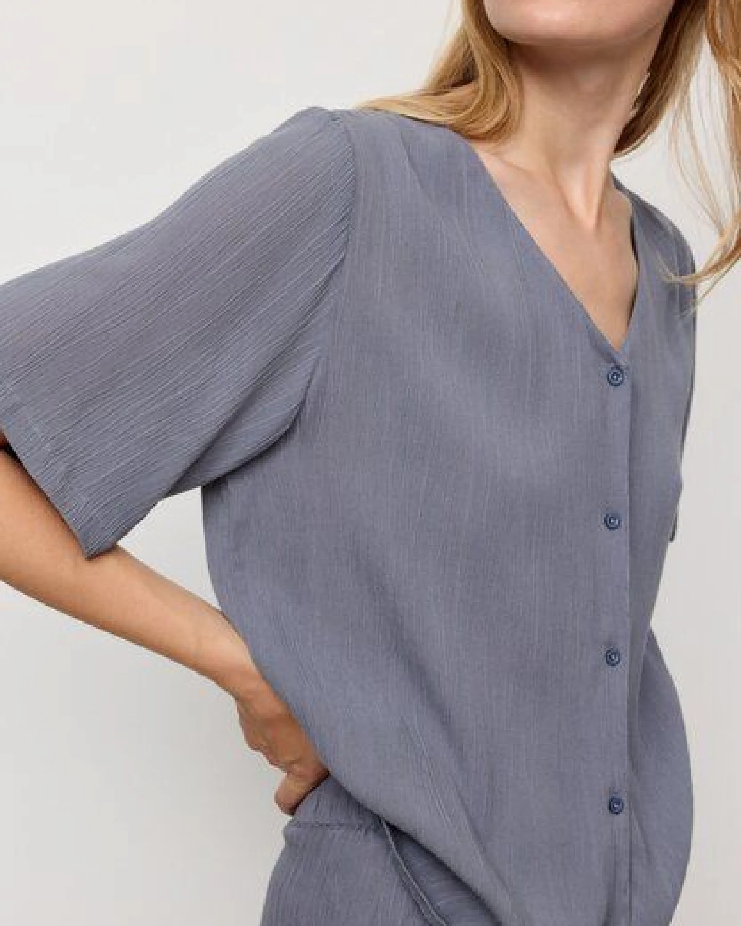 Damen Crinkle Bluse aus LENZING ECOVERO Viskose - SPIREA - recolution – Ansicht 3