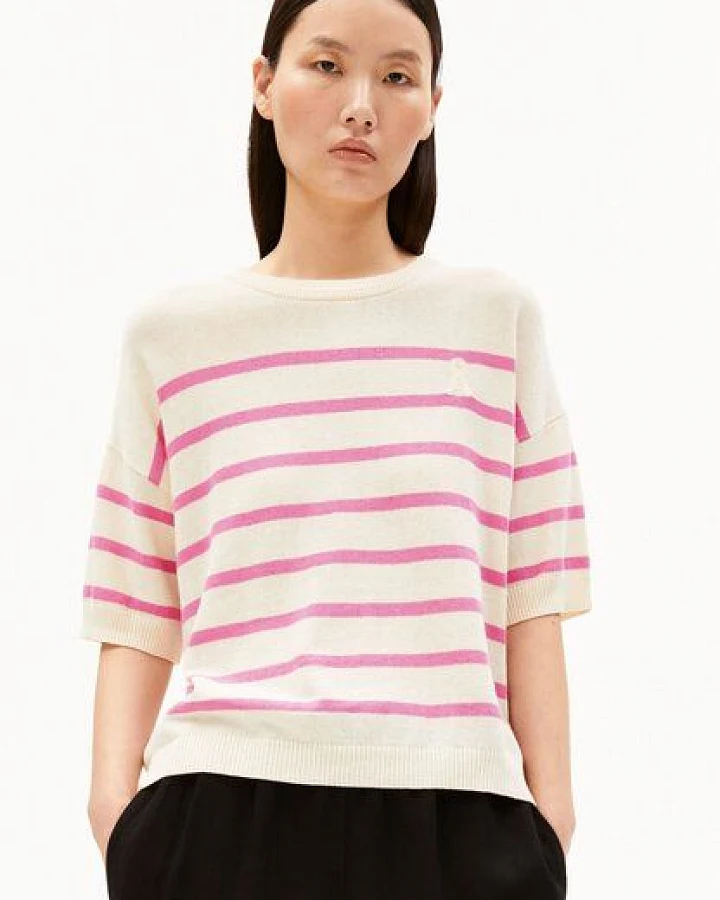 Undyed-Washed Berry
