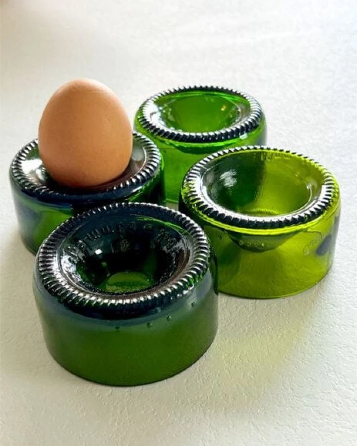 Eierbecher aus Weinflaschen Glas im 4er Set von Plates et Culotées - aus Upcycling Glas