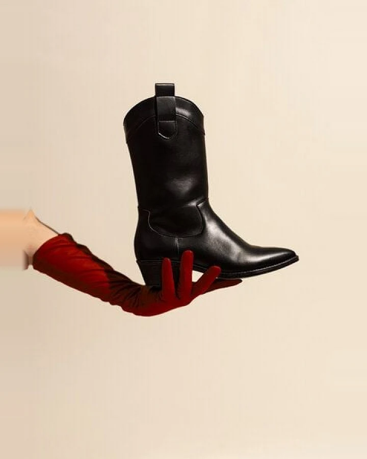 AGAZI CARMEN – black plant-based leather cowboy boots