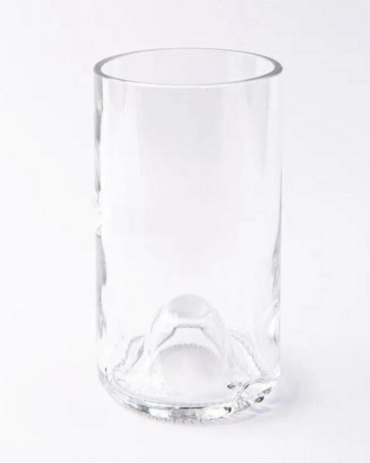 Upcycling-Glas aus Weinflasche - Grün von Plates et Culotées - Weingläser