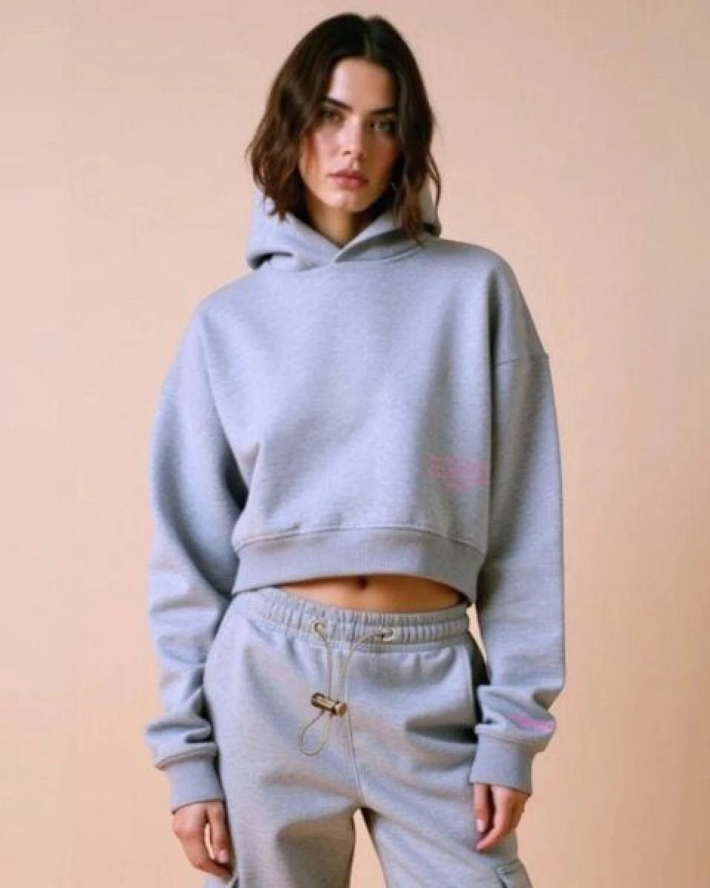 GOOD GIRL BAD HABITS Crop Hoodie "TWENTY YEARS FROM NOW" – Ansicht 2