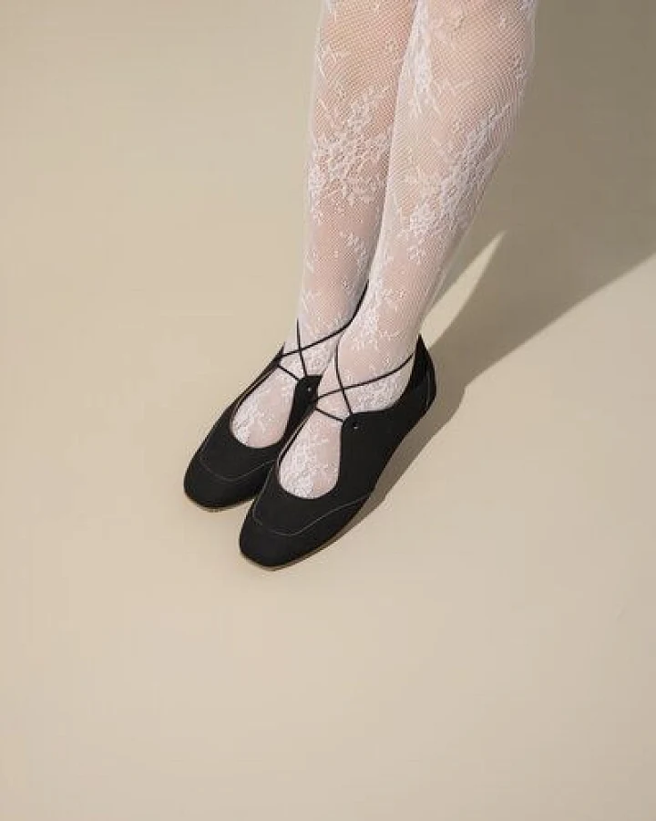 AGAZI LOUISE (matte black) – vegan ballerina flats made from plant-based leather