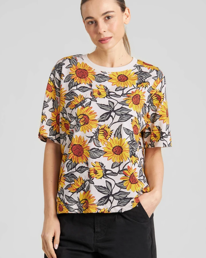 T-Shirt Vadstena Sunflower AOP Off White