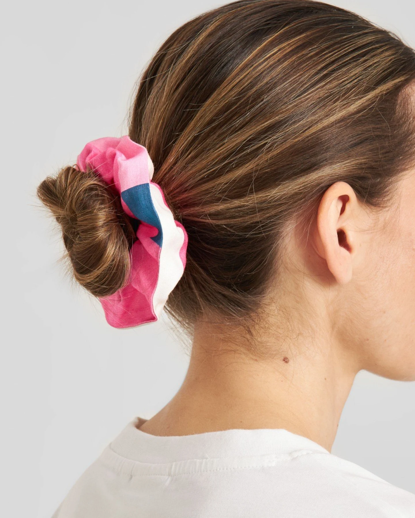 Scrunchie Abstract Block Multi Color Rosa – Ansicht 3