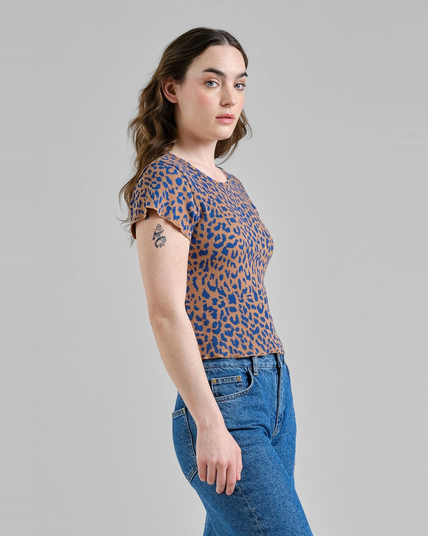 T-Shirt Ven Rib Leopard Light Brown – Ansicht 2