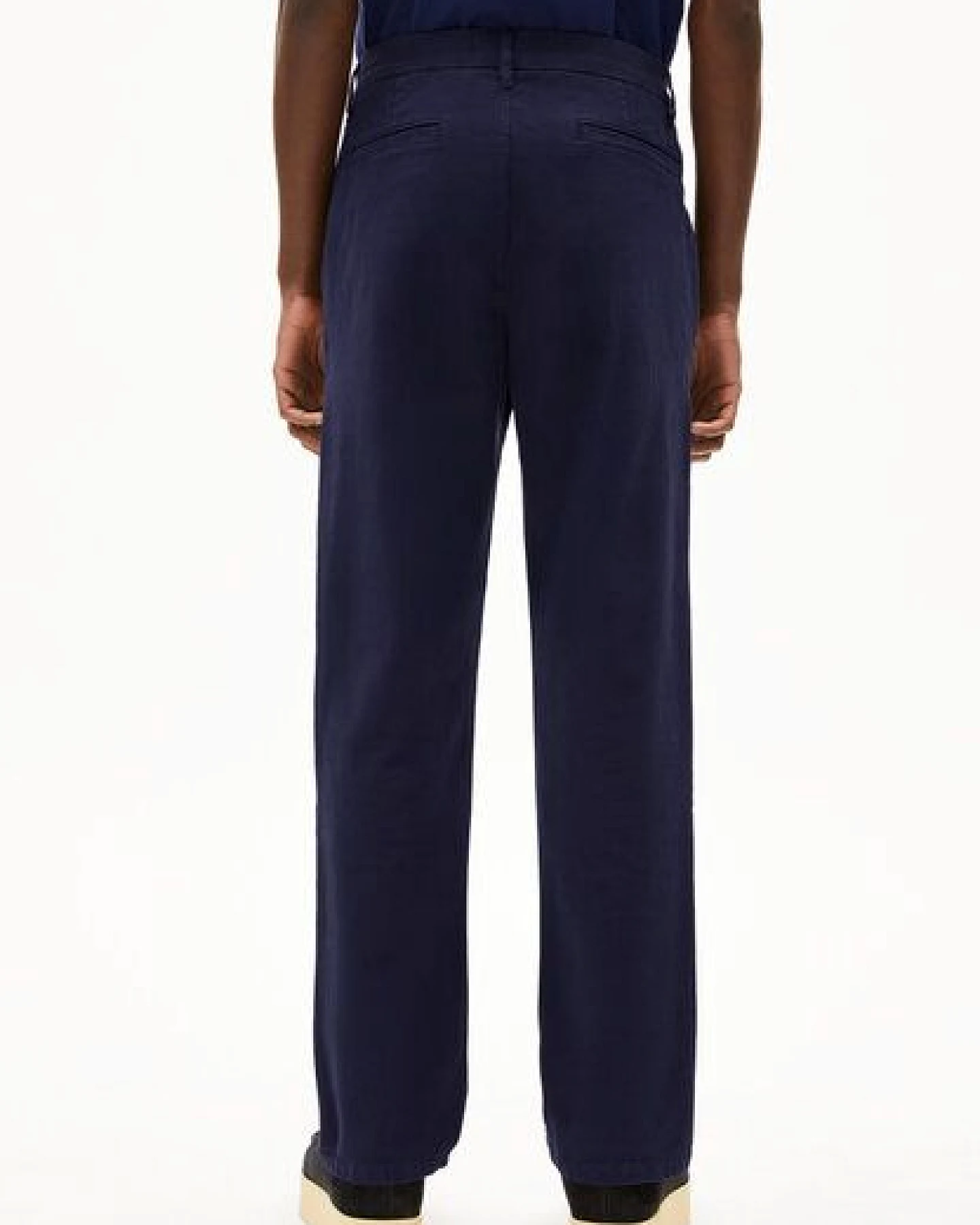 ARMEDANGELS AASTER Herren Chino Hose aus Bio-Baumwoll Mix – Ansicht 2