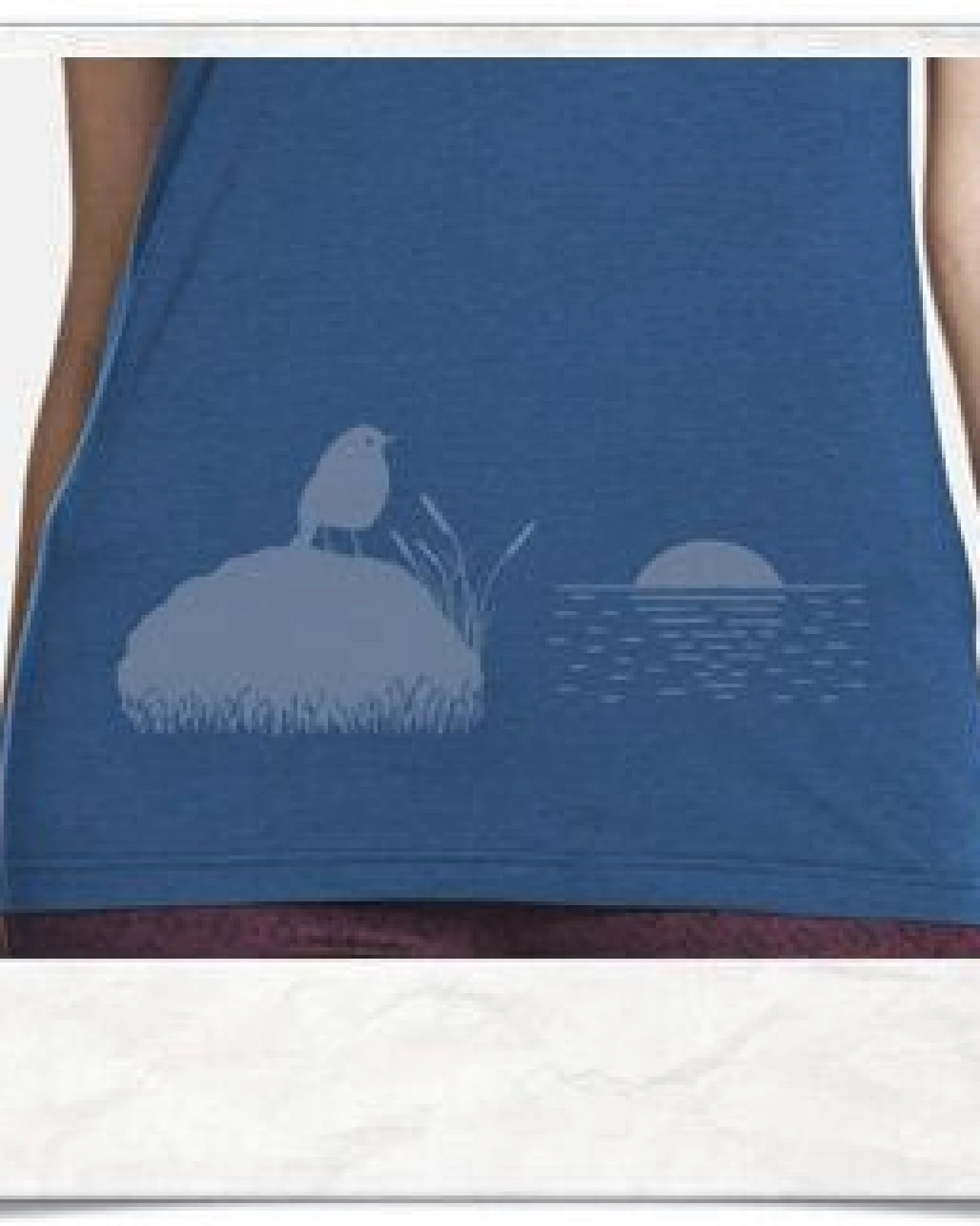 Picopoc VOGEL BEI SONNENUNTERGANG / Denim-Blau & Grau / Bambus T-Shirt – Ansicht 2