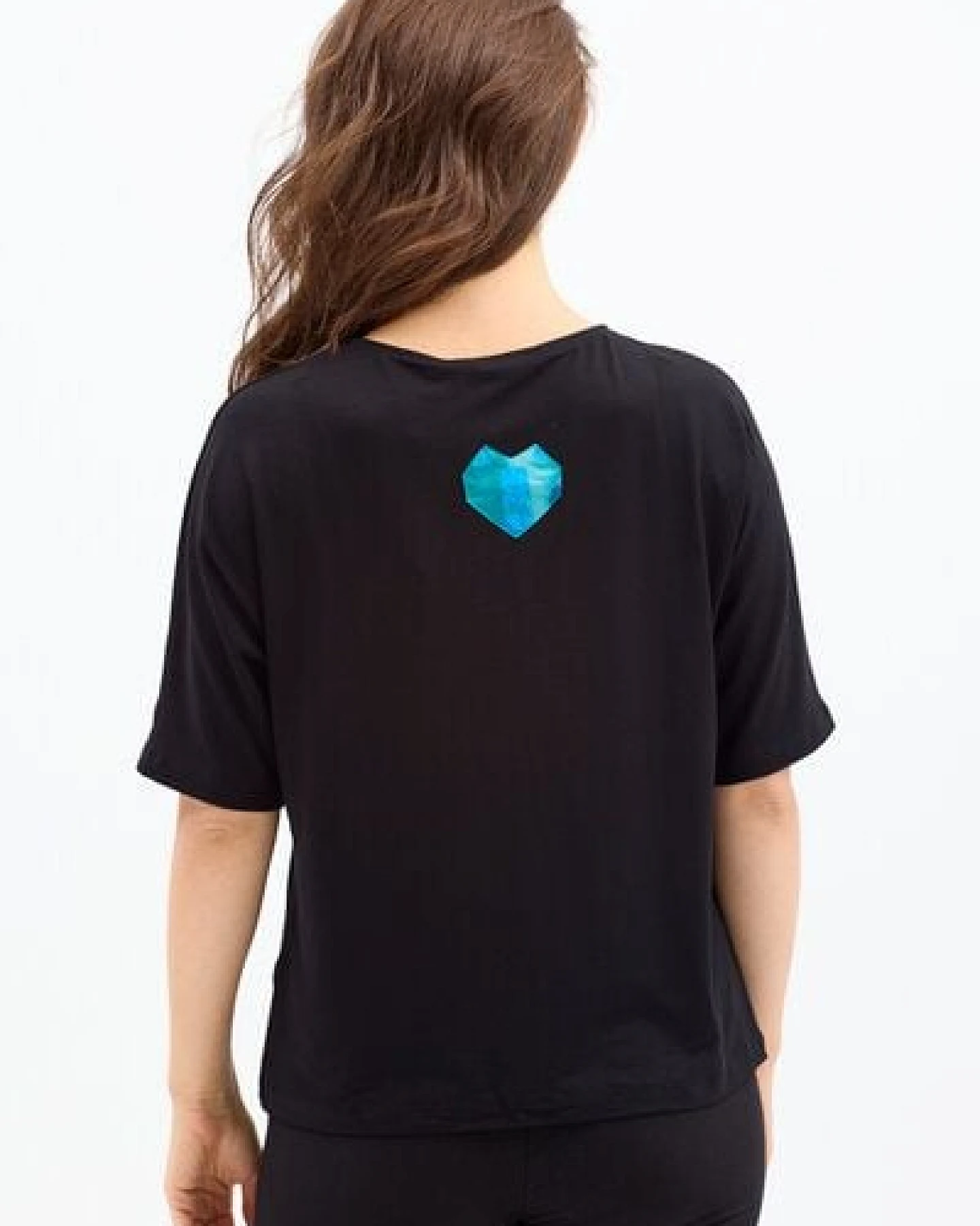 KOKOworld Shirt Soso – für Yoga & Alltag Bluse – Oversize mit V-Ausschnitt – Viskose mit Elastan – fair produziert in EU – Ansicht 4