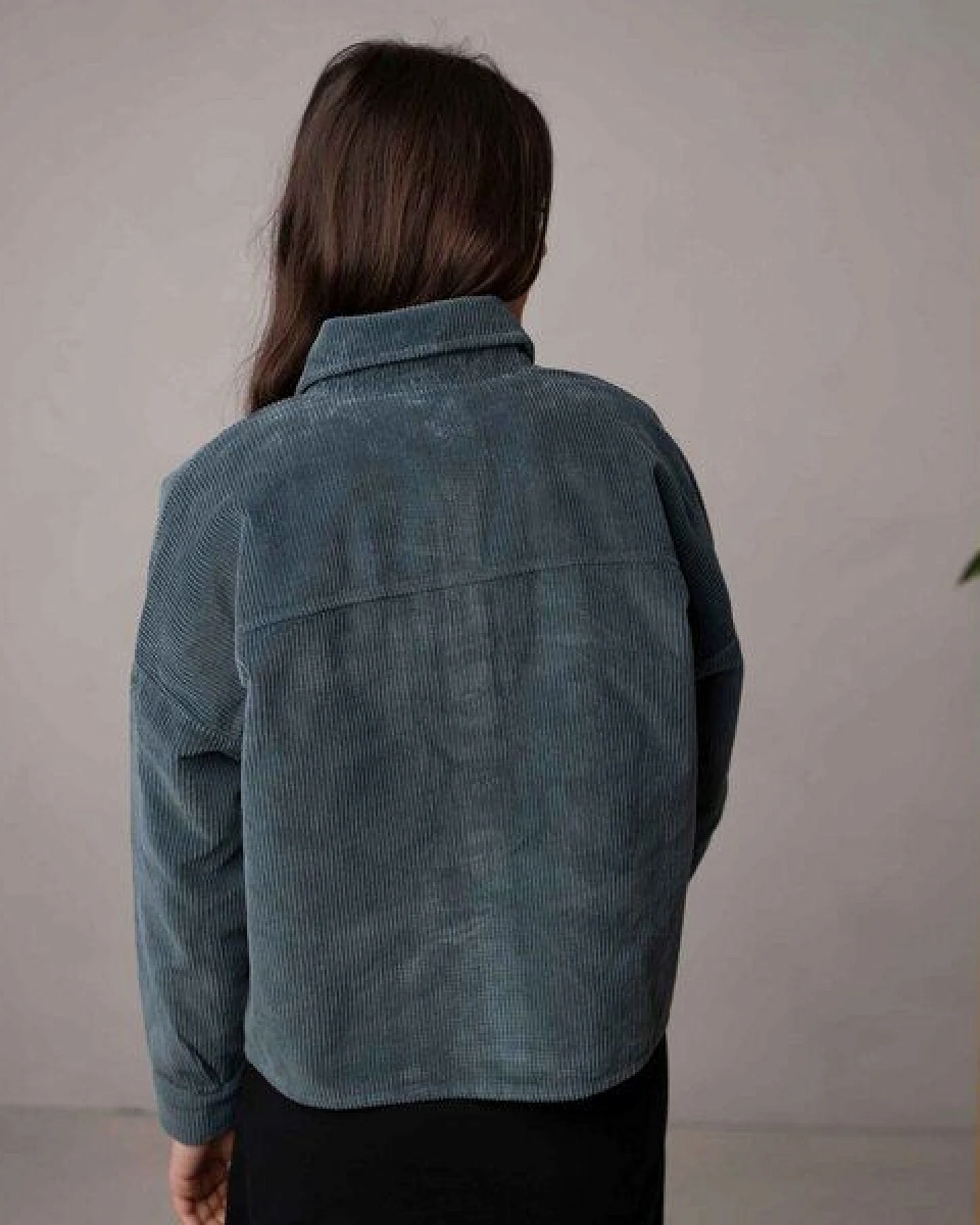 Vresh Clothing Vani - Cord Hemd aus Biobaumwolle – Ansicht 2