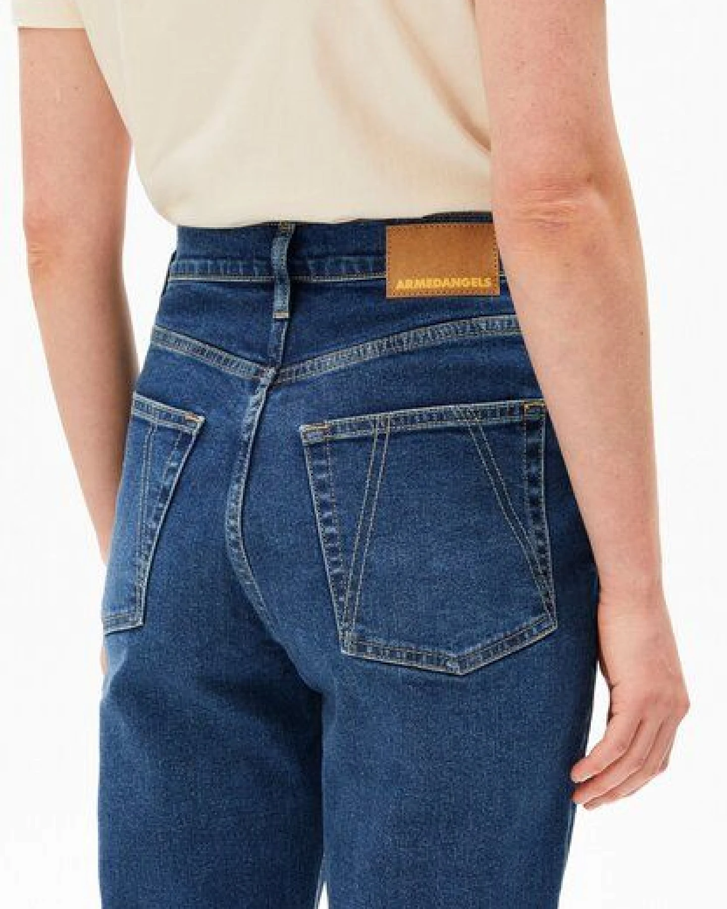 ARMEDANGELS MAIRAA Damen Mom Jeans aus recyceltem Baumwoll-Mix – Ansicht 3