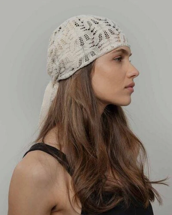 Rifò - Circular Fashion Made in Italy gestricktes Bandana/ Dreieckstuch Alexia aus Baumwolle