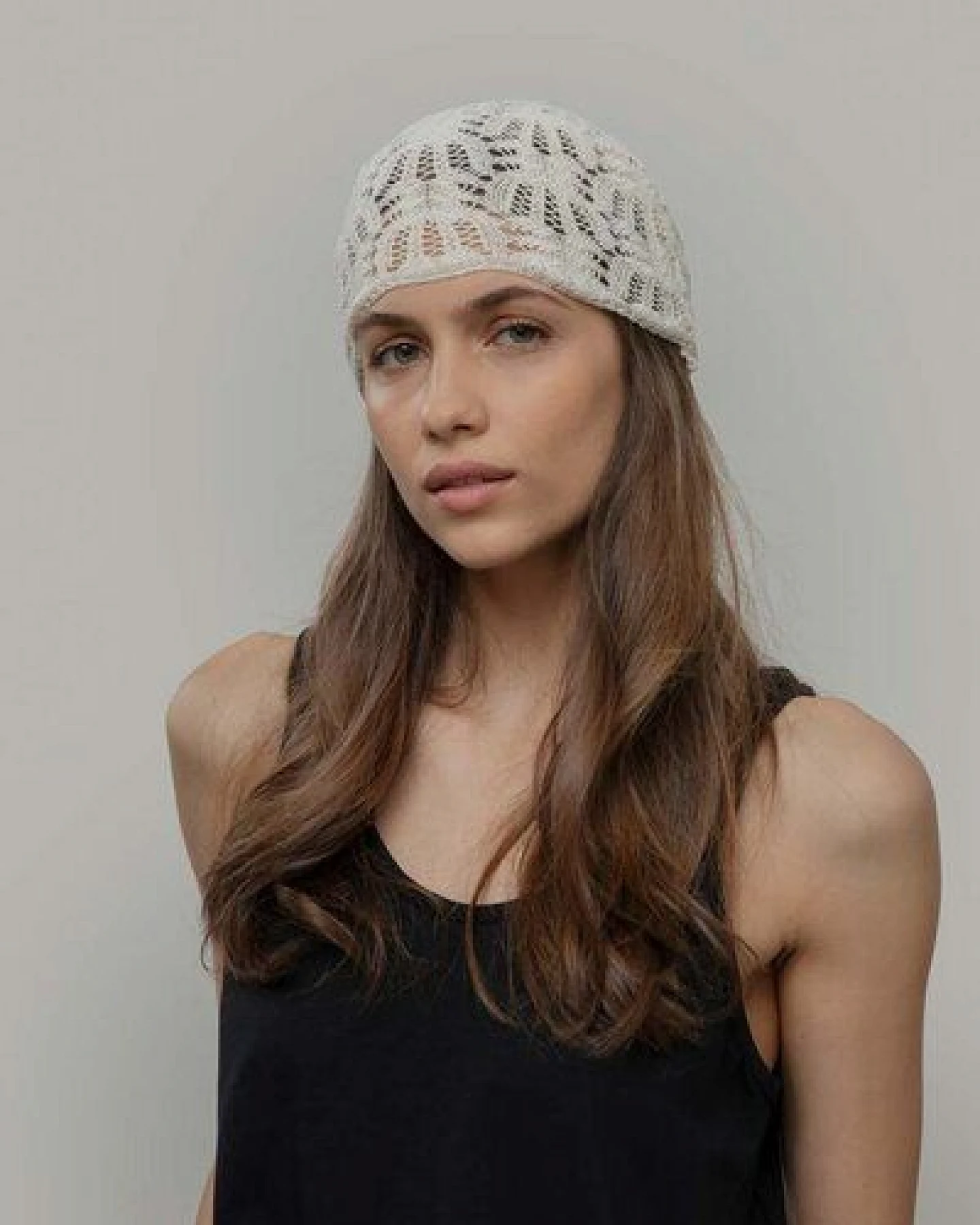 Rifò - Circular Fashion Made in Italy gestricktes Bandana/ Dreieckstuch Alexia aus Baumwolle – Ansicht 2