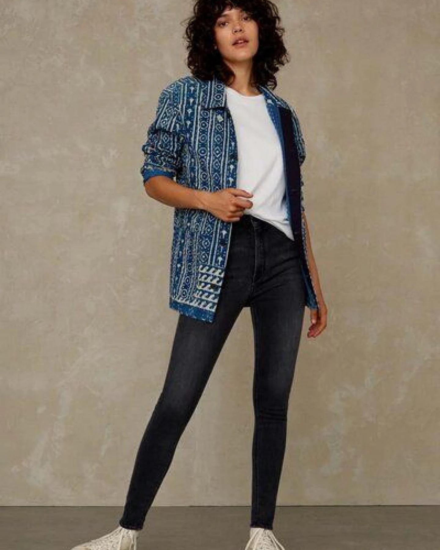 Kings Of Indigo Jeans - Christina High – Ansicht 2