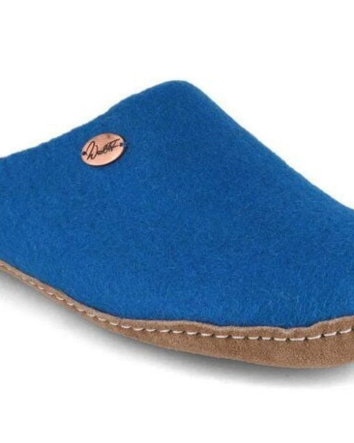 Blau