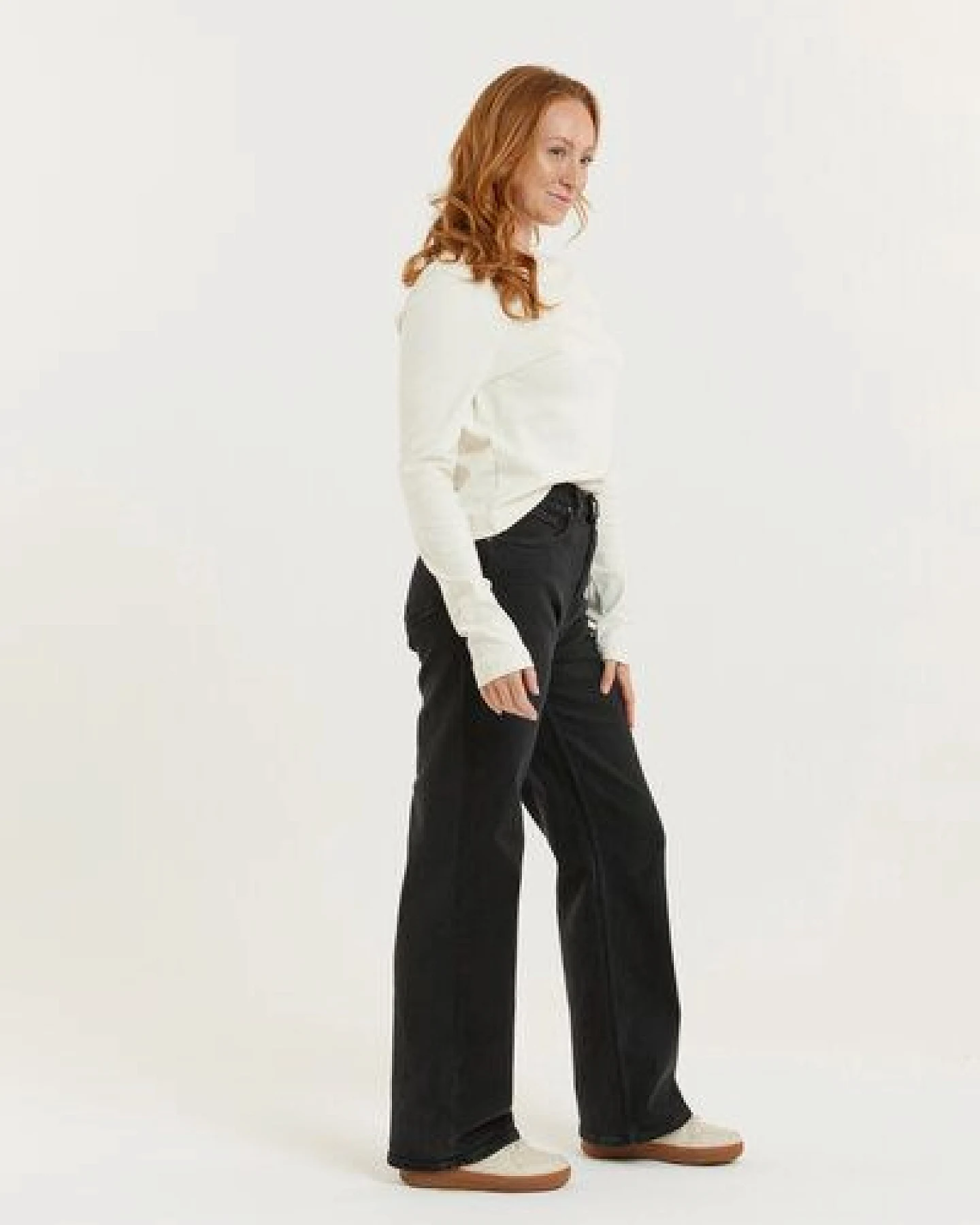 Flax and Loom Wide Leg Jeans Modell: Etta – Ansicht 2