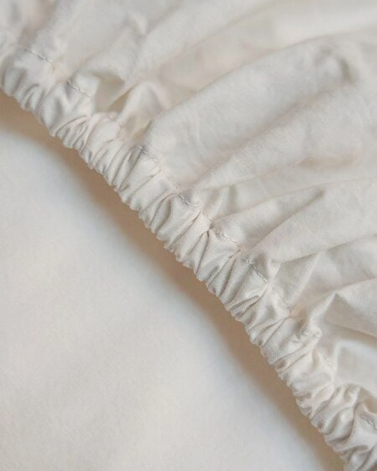 erlich textil Cotton Select Spannbettlaken aus Bio-Baumwolle, made in Europe – Ansicht 3