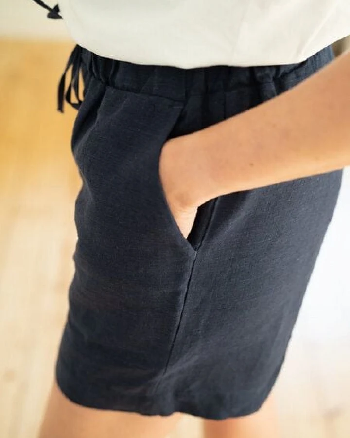 FUXBAU Frauen Leinenshorts