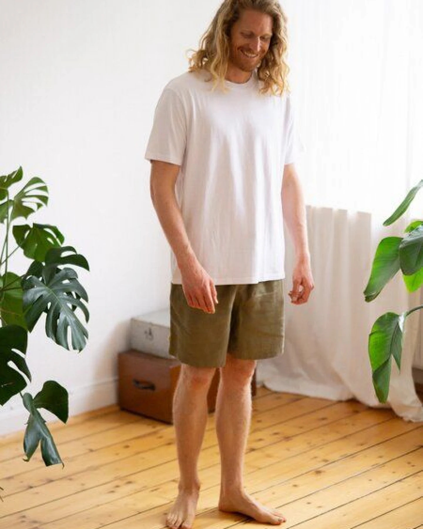 FUXBAU Männer Basic T-Shirt – Ansicht 3