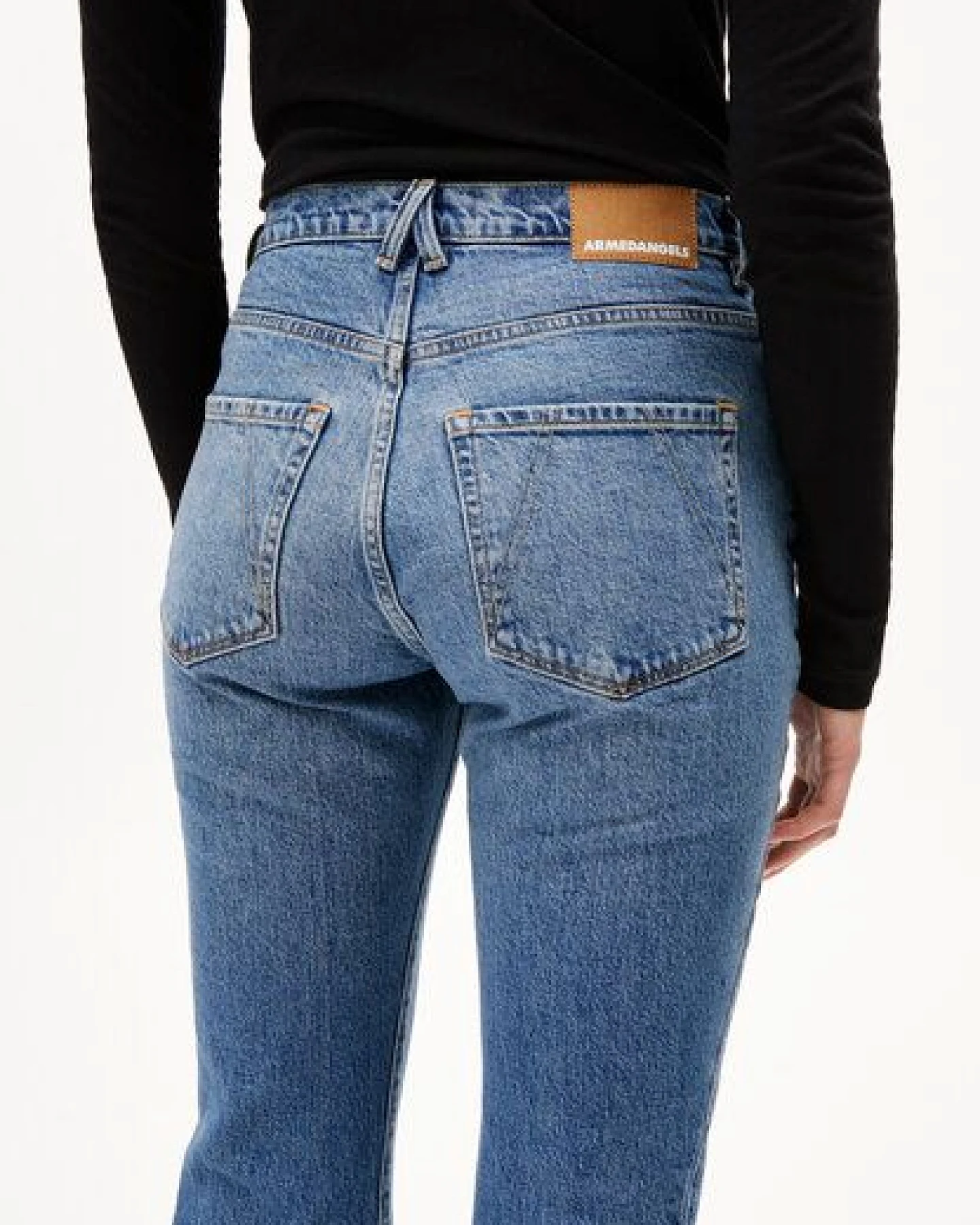 ARMEDANGELS VELAARI Damen Jeans Flared Leg Mid Waist Ankle Bio-Baumwoll Mix Comfort-Stretch – Ansicht 3