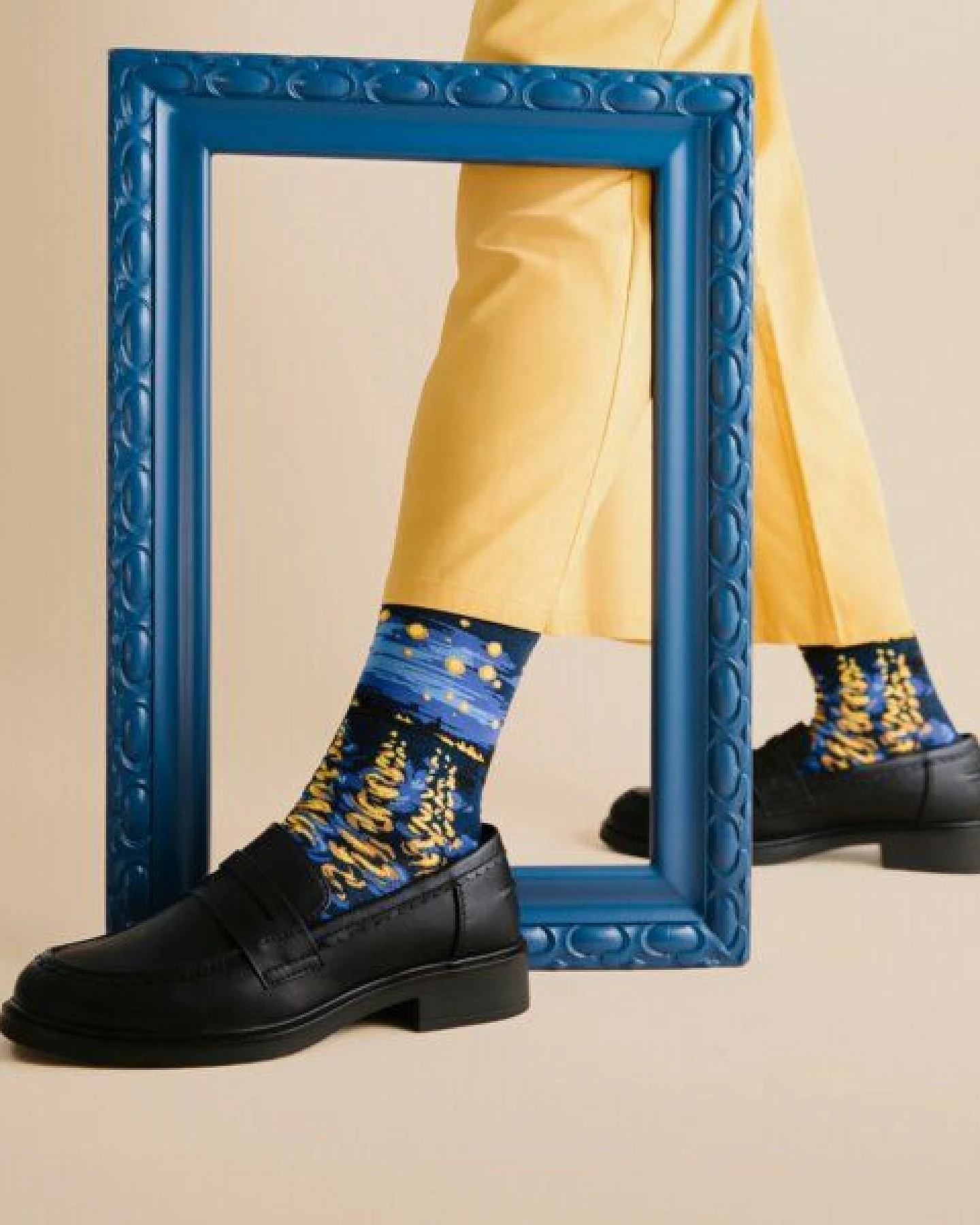 KUNSTSOKKEN Kunst Socken Set - Nahtlose Bunte Socken aus Bio-Baumwolle Mix - Witzige Socken Lustige Socken Verrückte Socken – Ansicht 3
