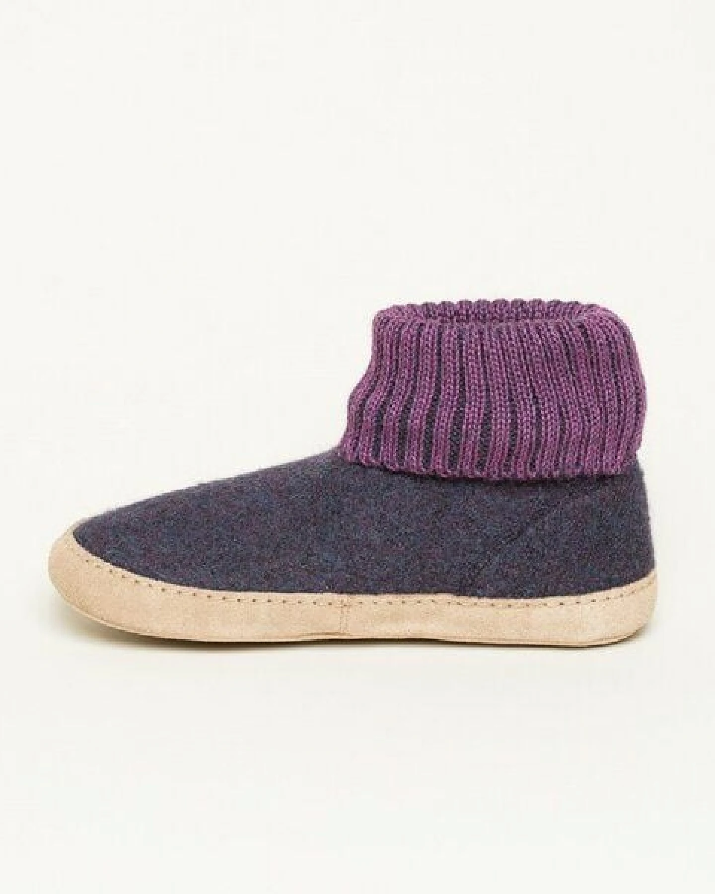 Gottstein Hüttenschuh Dakota - Hoher Filzhausschuh für Damen & Herren aus 100% Schurwolle mit extra bequemer Ledersohle & elastischem Strickbund – Ansicht 3