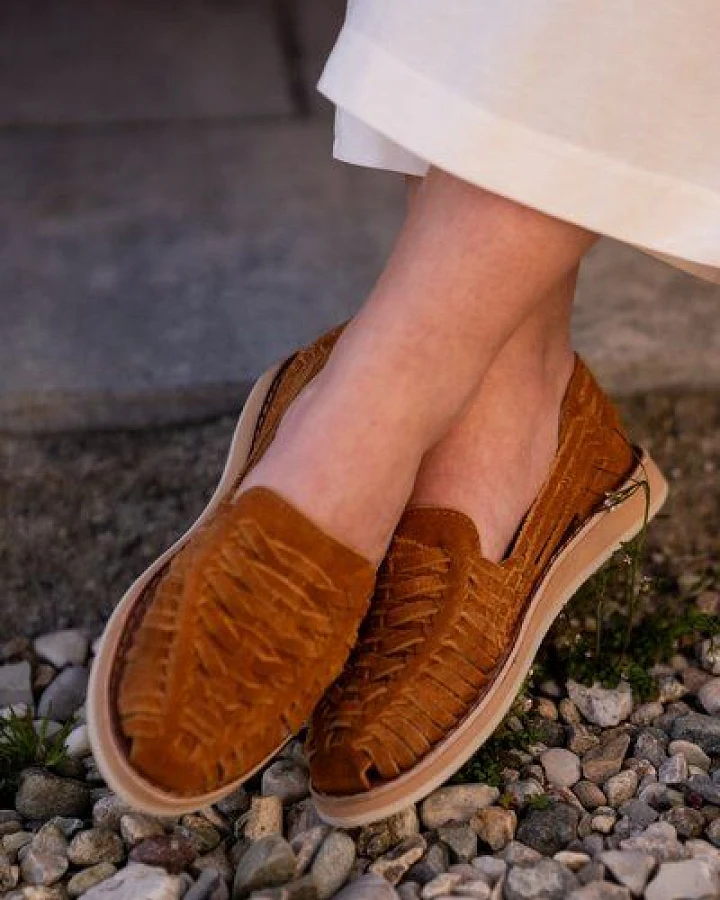 Salt and Sohle Leder Huarache Sandalen für Damen