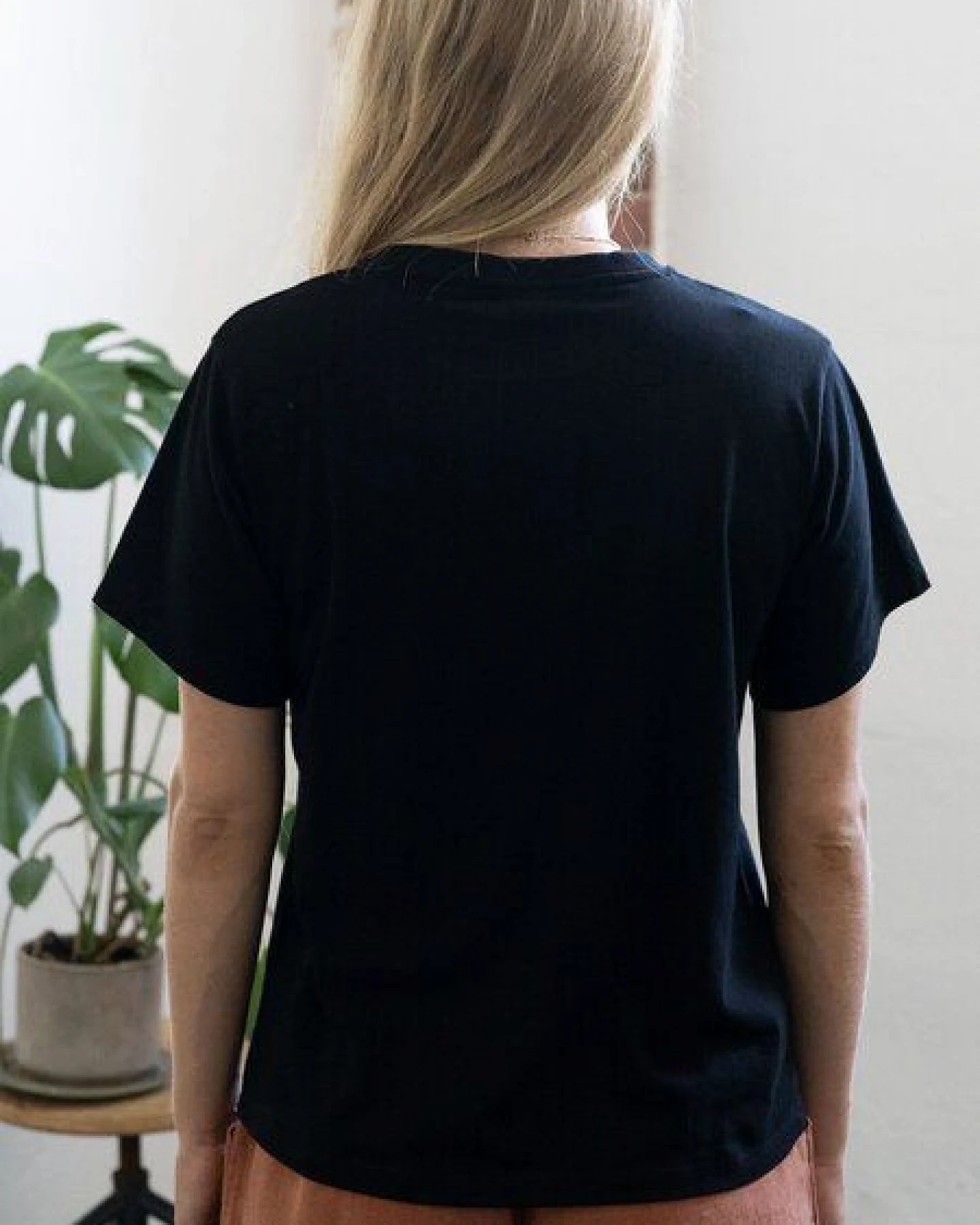 FUXBAU Frauen Basic T-Shirt – Ansicht 3