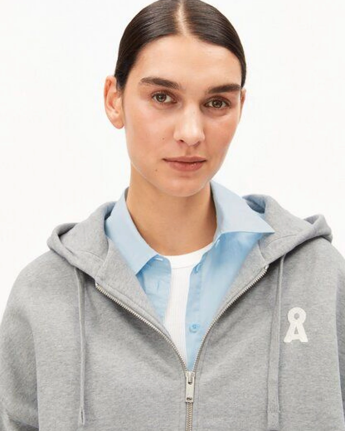 ARMEDANGELS ICONIC Å RIXAMAA Damen Sweatjacke aus Bio-Baumwolle – Ansicht 3
