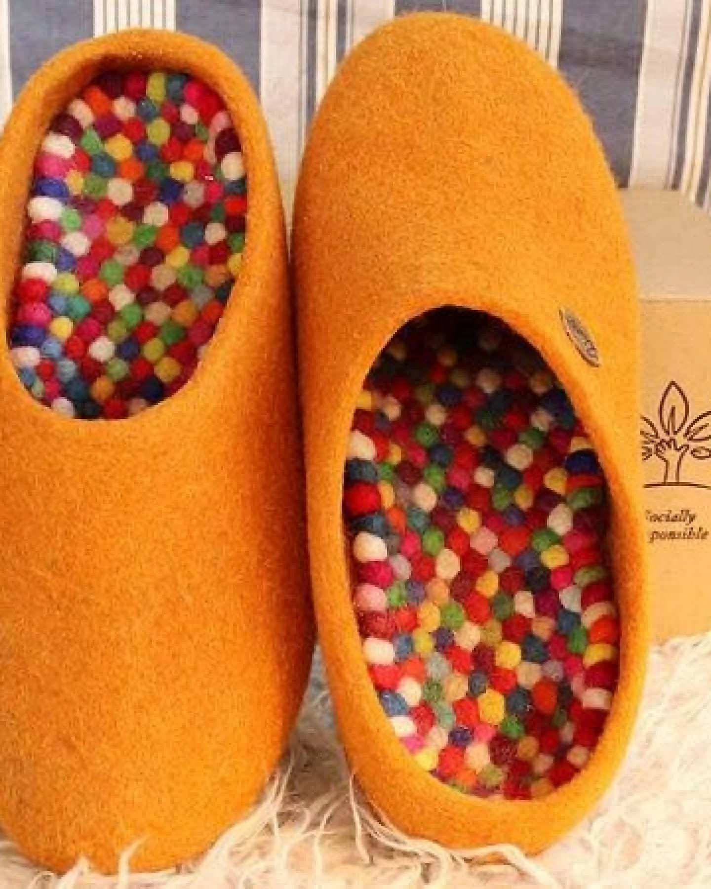 WoolFit Bunte Filz-Einlegesohle mit Massage Effekt aus 100% Wolle – Ansicht 2