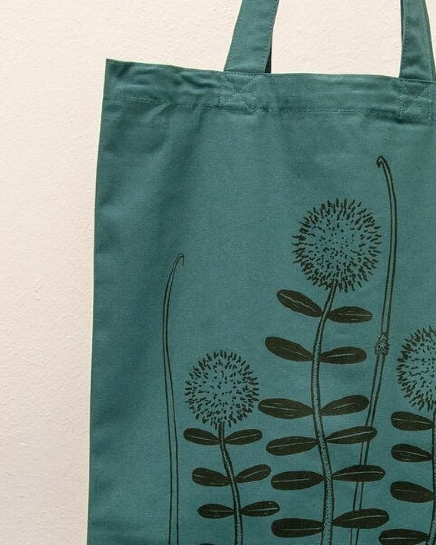 Cmig Waldblumen Tote Bag / Jute-Beutel mit Blume – Ansicht 3