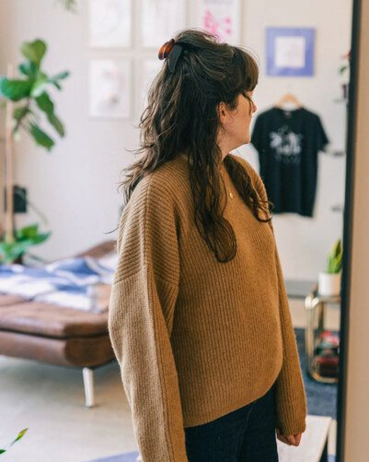 The View Yoga Anna Sweater Beige – Ansicht 4
