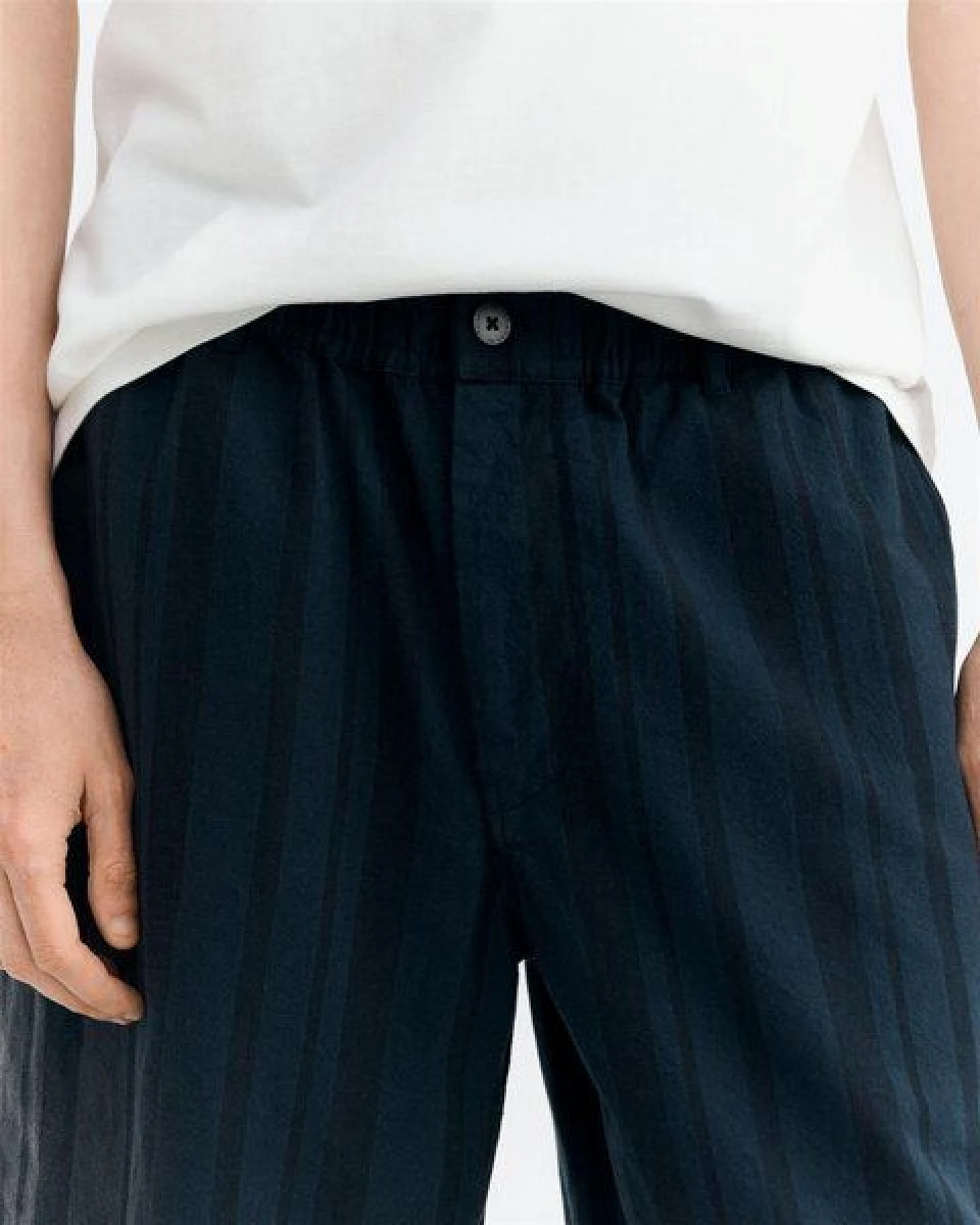 thinking mu Gestreifte Shorts Modell: Gasper – Ansicht 4