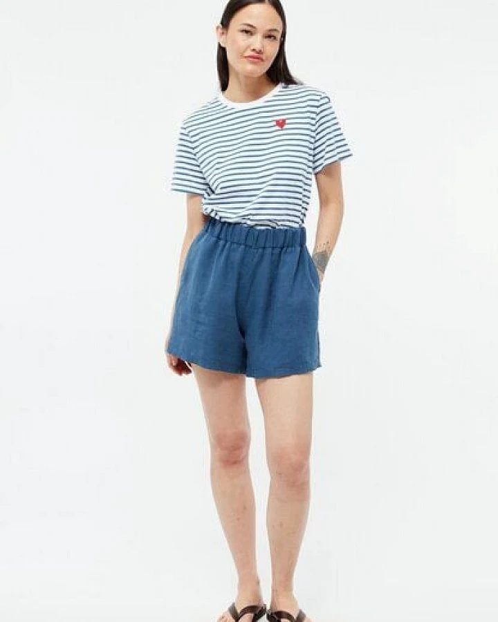 Blau