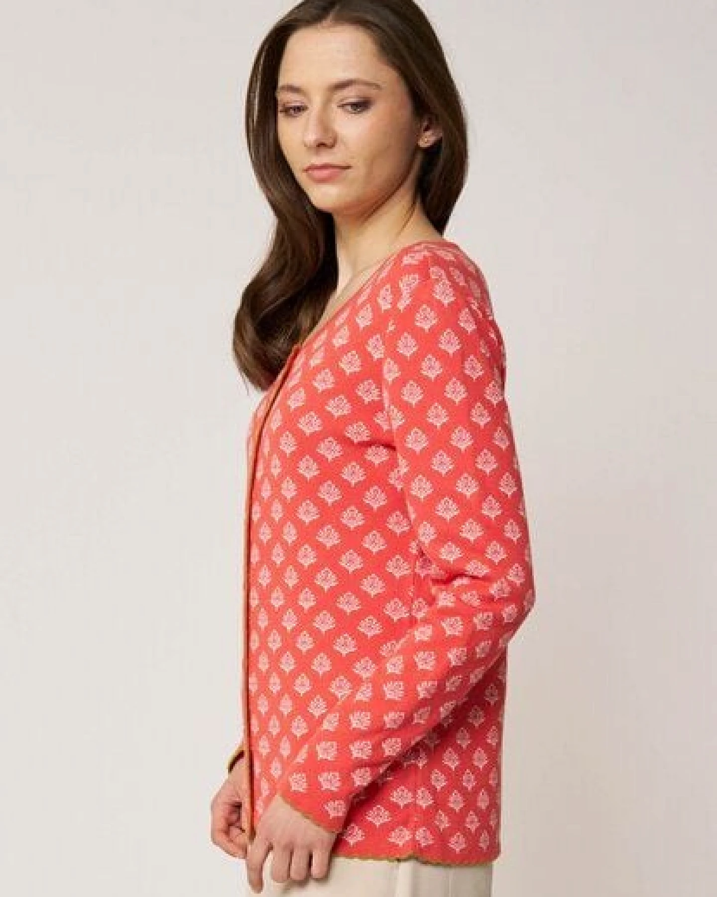LANA Organic Strickjacke Jaquardmuster für Damen, Modell Lena – Ansicht 3