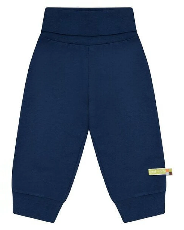 Ultramarineblau)