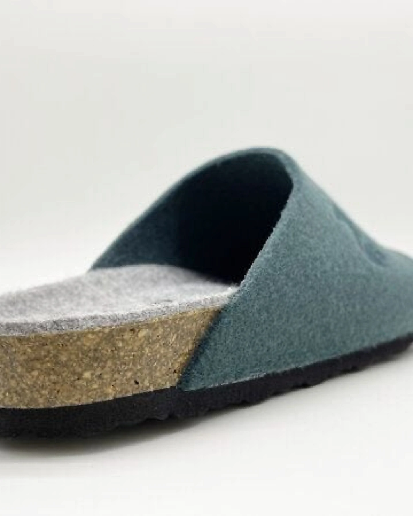 Veganer Bio Clog "thies ® PET" uni, aus recycelten Flaschen, fair produziert mit Tieffussbett – Ansicht 3