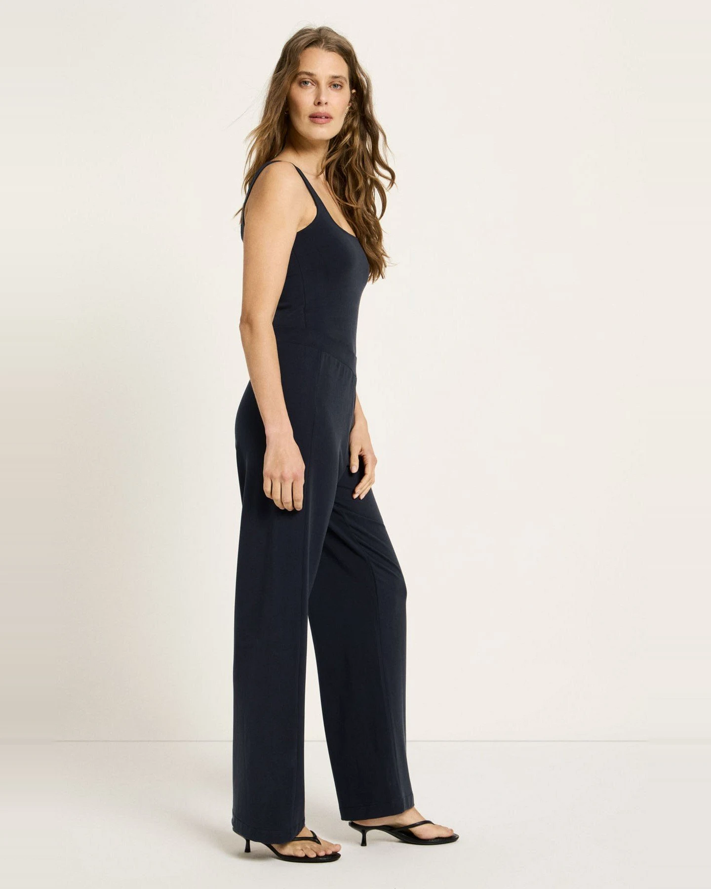 Marlenehose Tencel Schwarz – Ansicht 2