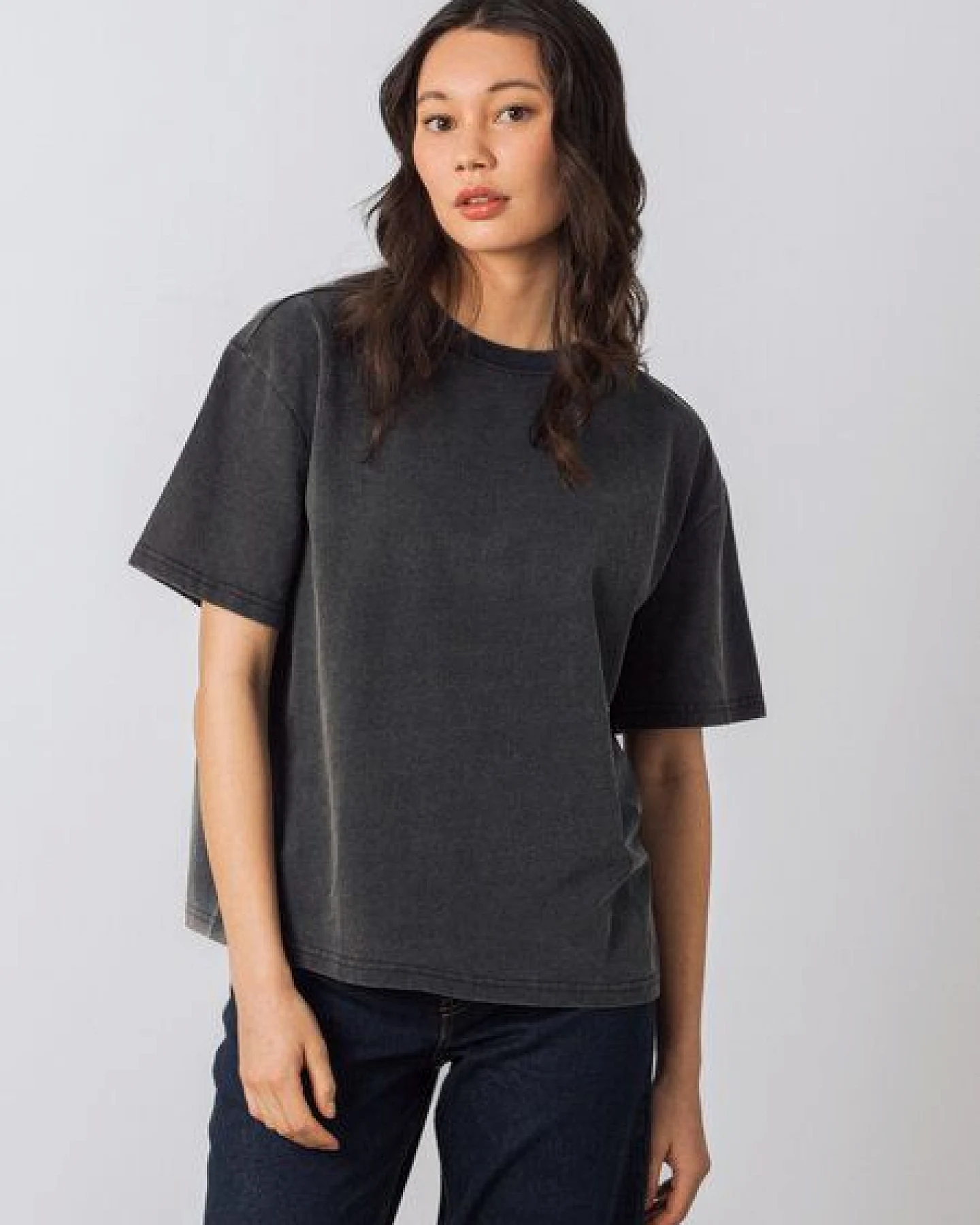Honest Basics OG Shirt aus Bio- und recycelter Baumwolle – Ansicht 4