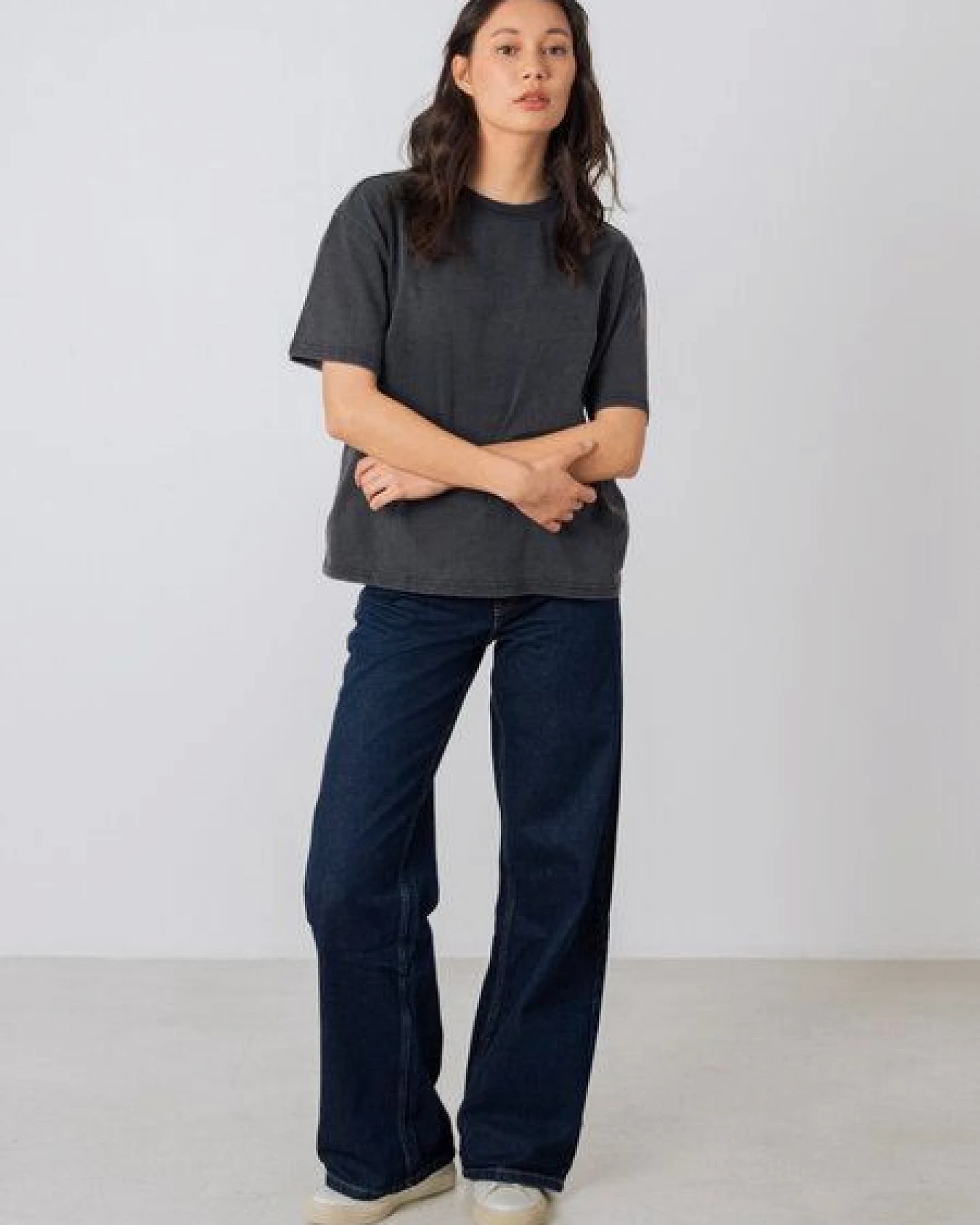 Honest Basics OG Shirt aus Bio- und recycelter Baumwolle – Ansicht 2